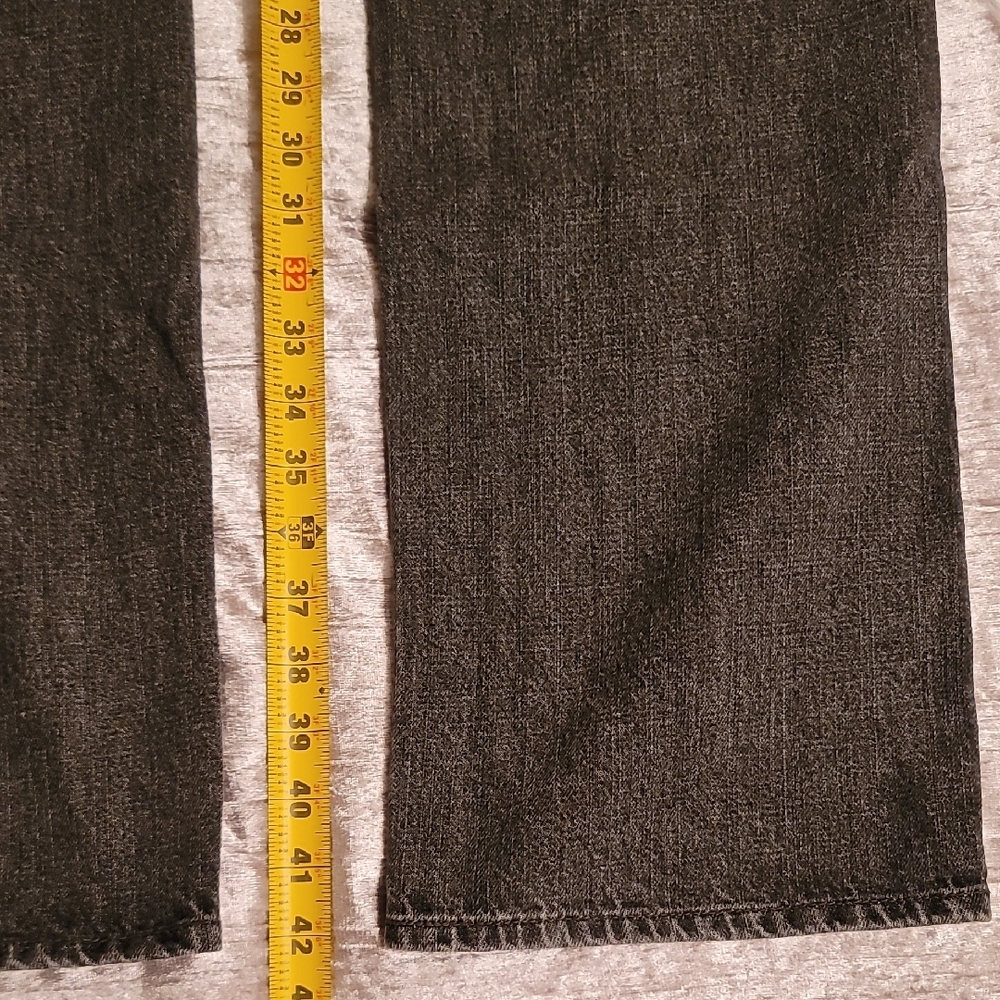 Levi's Denizen Men's 36x32 Black Jeans - Picture 9 of 10